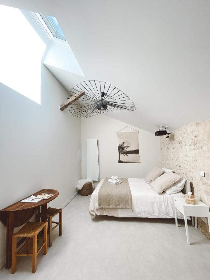 *NEW* La Parenthèse : joli studio avec terrasse Valeuil Esterno foto
