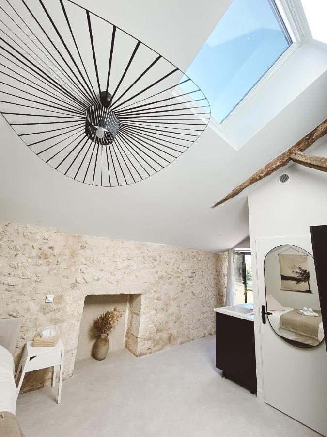 *NEW* La Parenthèse : joli studio avec terrasse Valeuil Esterno foto